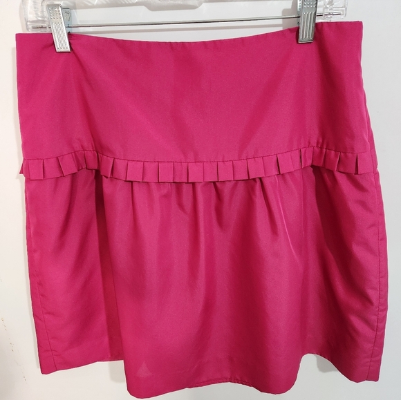 Ann Taylor Loft mini skirt, size 8. NWOT - Picture 6 of 6